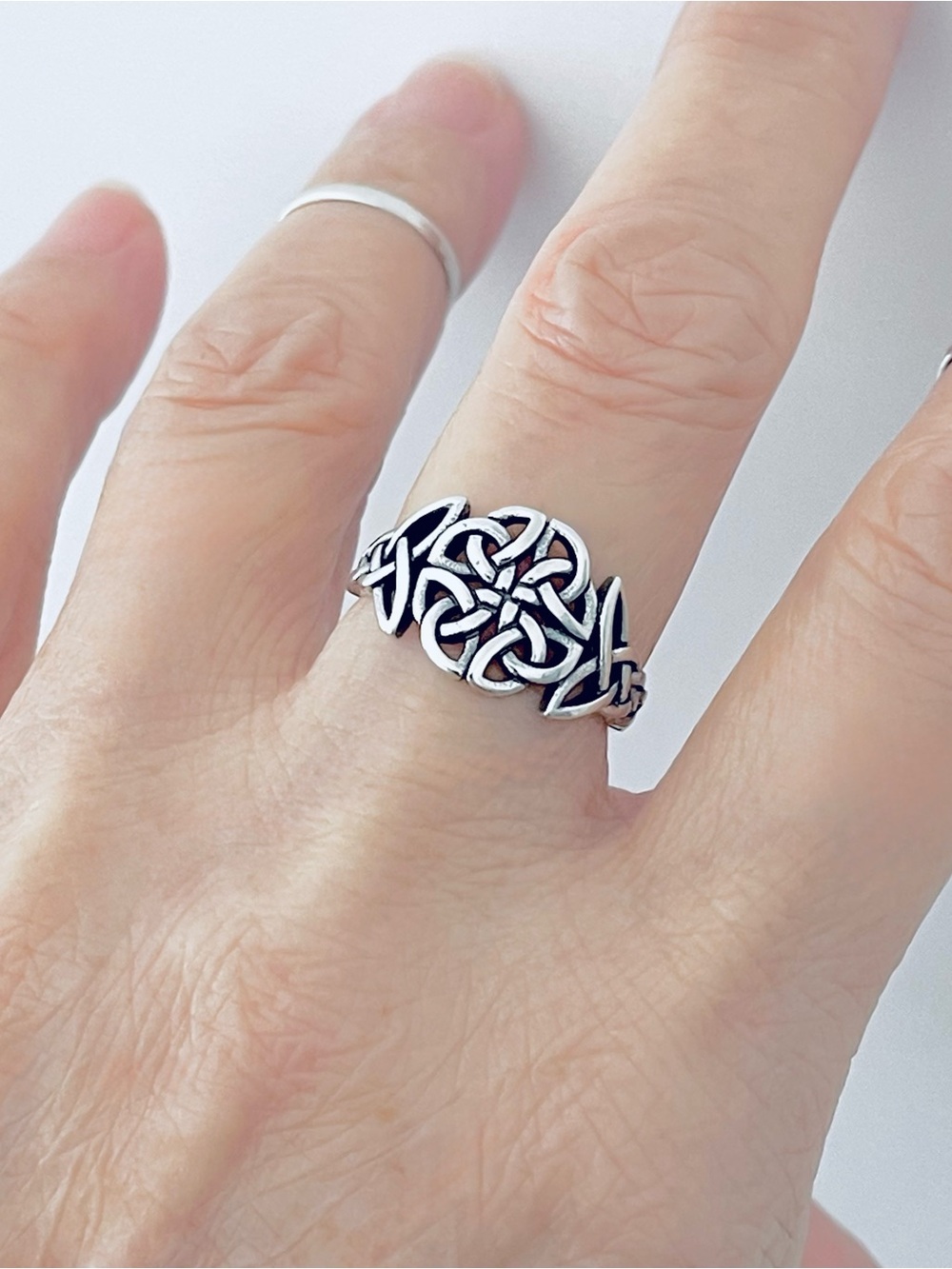 Sterling Silver Trinity Weave Celtic Ring, Triquetra Rings, Love Knots Jewelry